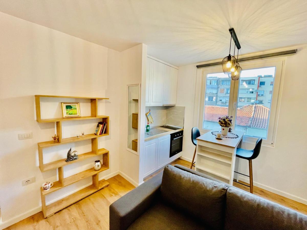 Central Apartment 2, Τίρανα Εξωτερικό φωτογραφία