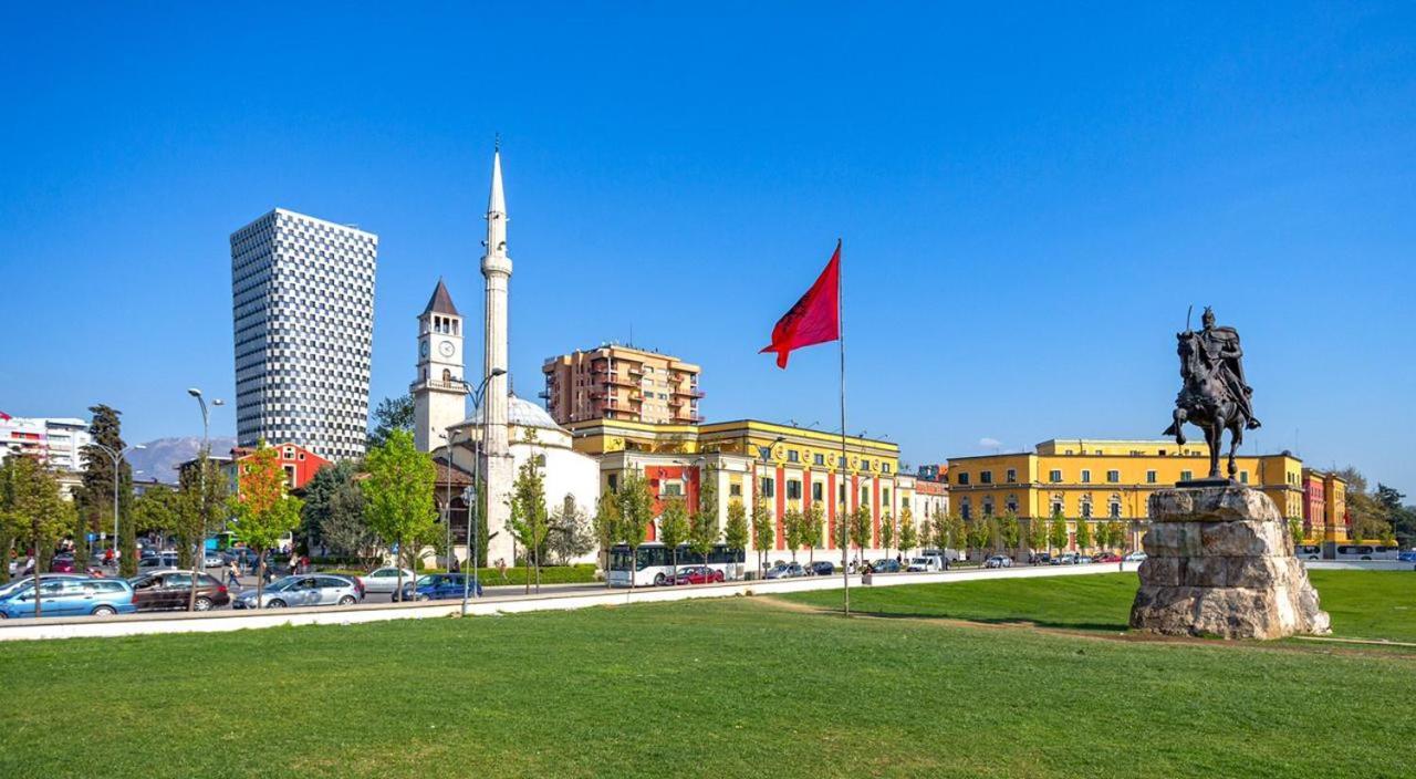Central Apartment 2, Τίρανα Εξωτερικό φωτογραφία